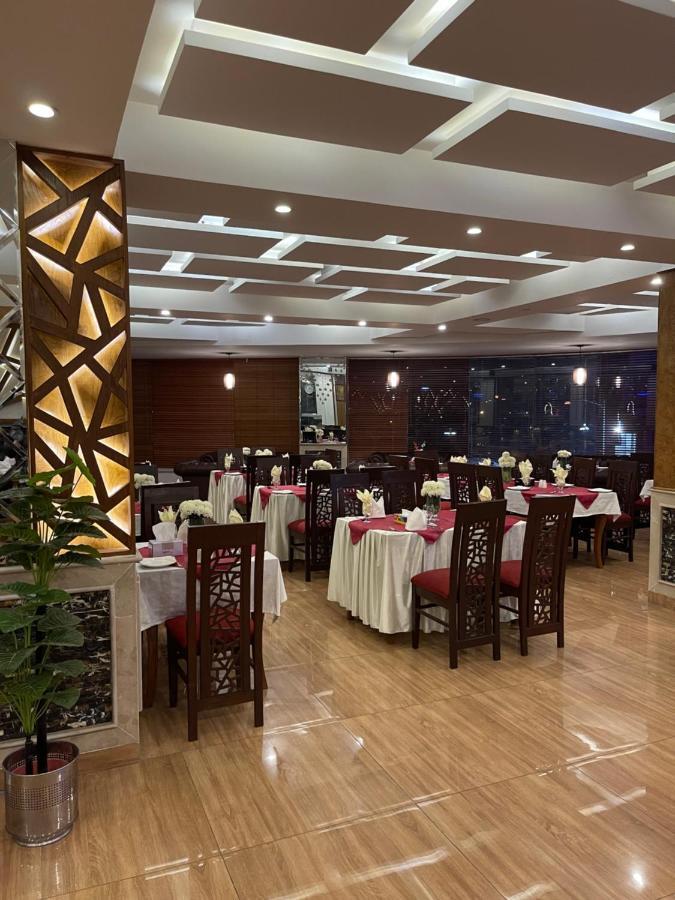 Grand Mongolia Hotel ラーワルピンディー エクステリア 写真