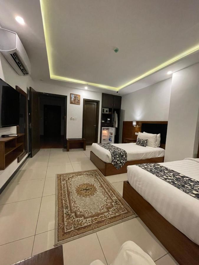 Grand Mongolia Hotel ラーワルピンディー エクステリア 写真